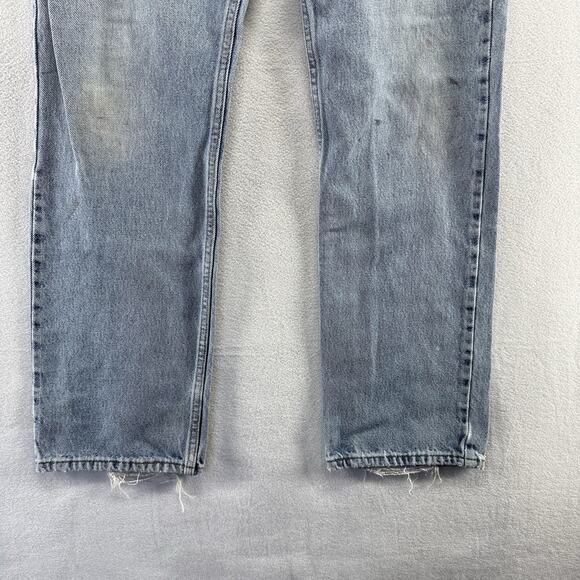 Vintage Levis Jeans Fits 32x33 Blue 505 Light Wash Distressed Red Tab Y2K 2000s - Picture 3 of 16